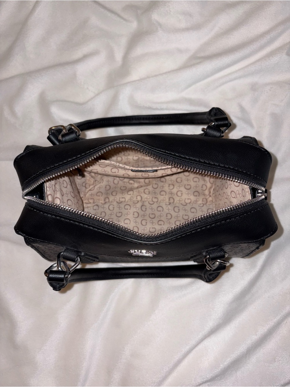 GUESS Black Embossed 4G Logo Structured Satchel Handbag With Silver Hardware - Picture 5 of 16
